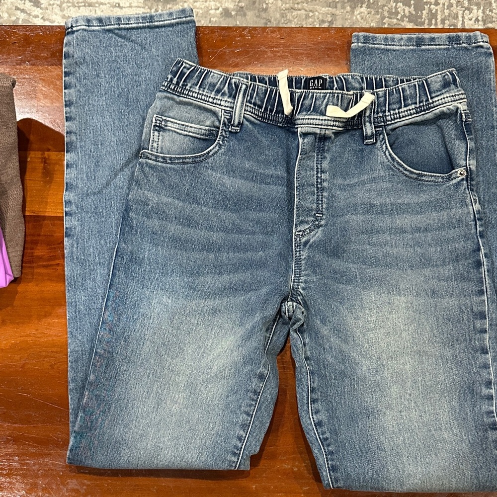GAP Relaxed Fit Denim Jeans - Light Blue